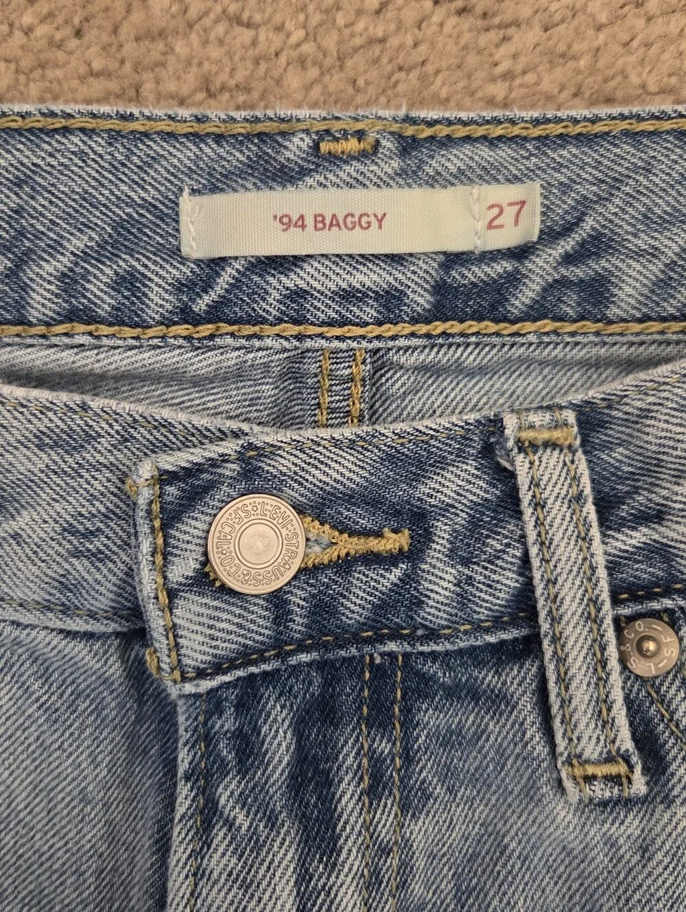 Levi's ‘94 Baggy Bootcut Medium Wash Denim Jeans Womens Size 27 - Picture 4 of 10